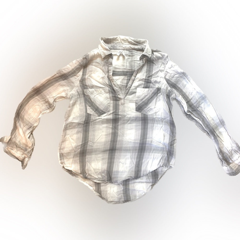 Muddy Striped White/Gray Longsleeve Blouse (small)